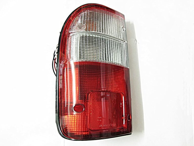 Toyota Hilux Tiger Left Tail Lamp